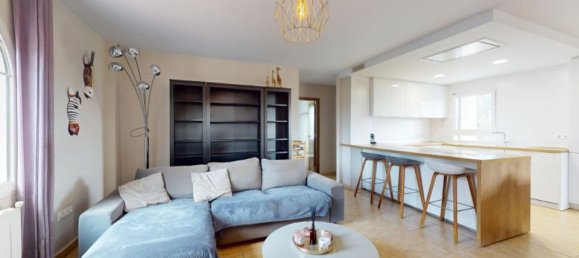 5 bedrooms Villa in Alicante, Spain No. 190477 12