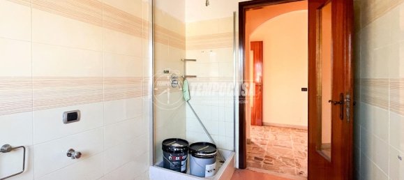 3غرفة شقة في Tribiano, Italy رقم 37276 36