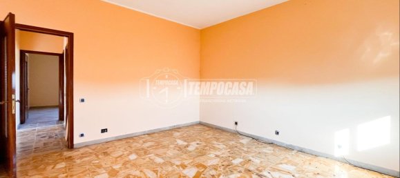 3غرفة شقة في Tribiano, Italy رقم 37276 42