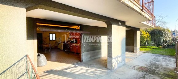 3غرفة شقة في Tribiano, Italy رقم 37276 67