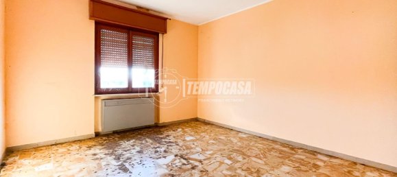 3غرفة شقة في Tribiano, Italy رقم 37276 40