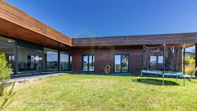  قطعة أرض في Ericeira, Portugal 230متر مربع رقم 185880