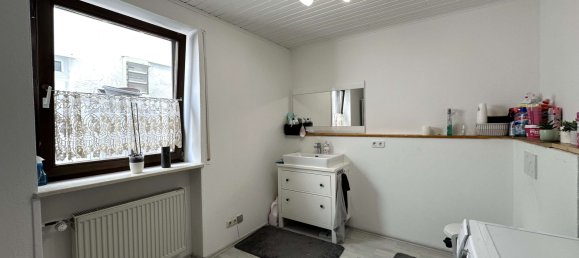 2غرفة شقة في Dingolfing-Landau, Germany رقم 132912 2