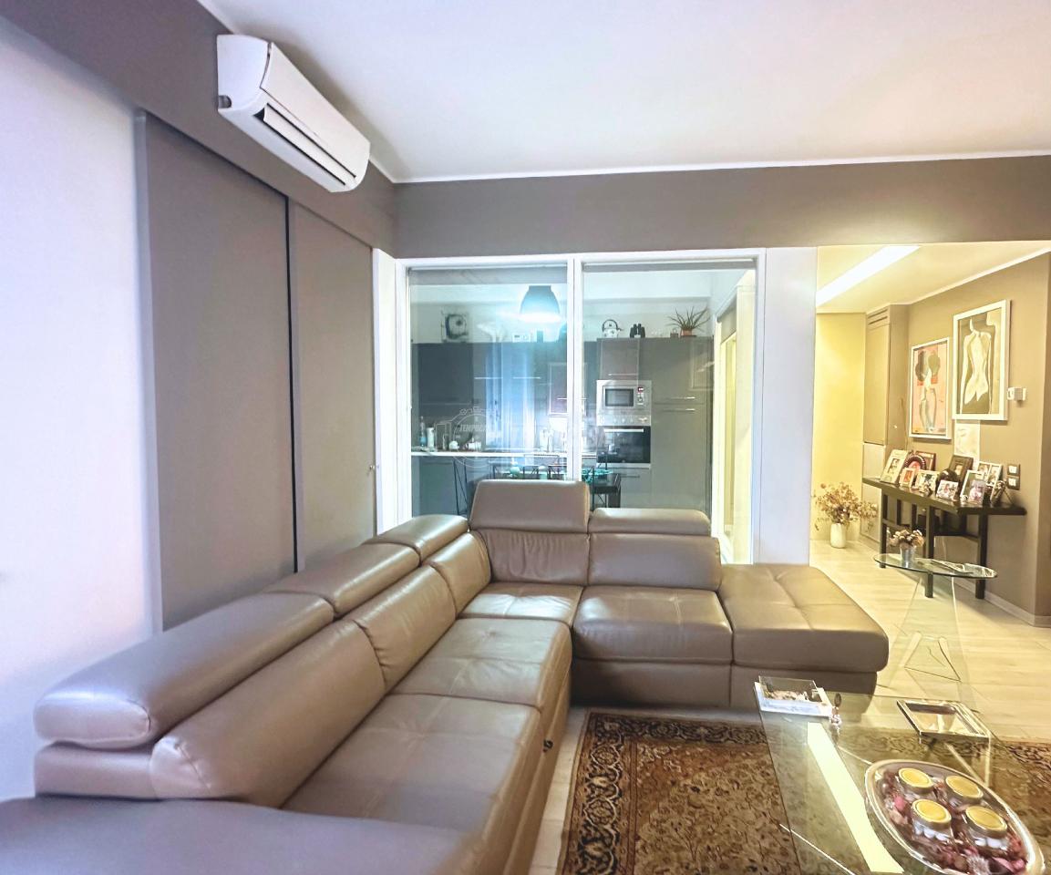 2 rooms Apartment in Monza, Italy No. 232848