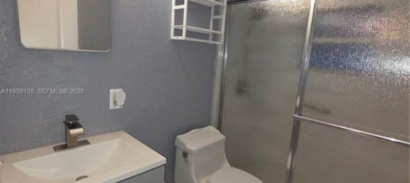 3 dormitorios villa en venta en Miami, Miami-Dade, Florida, USA № 615540 10