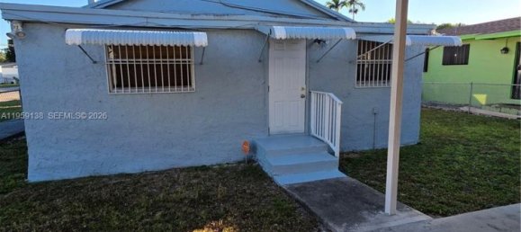3 dormitorios villa en venta en Miami, Miami-Dade, Florida, USA № 615540 3