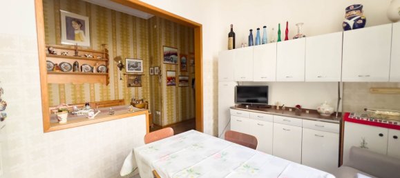 4 bedrooms Apartment in Montevarchi, Italy No. 262157 19