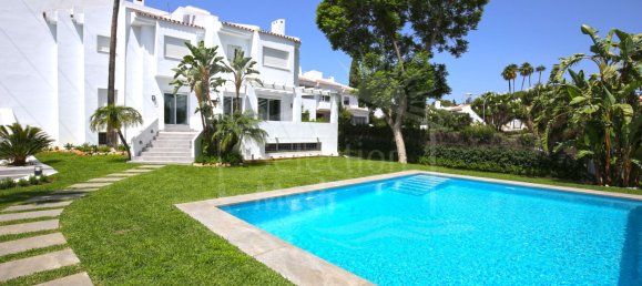 Adosado de 5 dormitorios en Marbella, Spain No. 119420 47