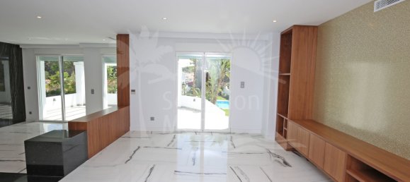 Adosado de 5 dormitorios en Marbella, Spain No. 119420 5