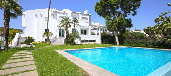 Adosado de 5 dormitorios en Marbella, Spain No. 119420 42