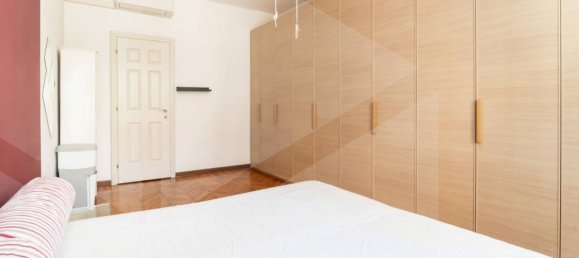 Apartamento de 2 habitaciónes en Milan, Italy No. 241440 2