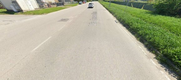 5 rooms Warehouse in Ferrara, Italy No. 295016 7