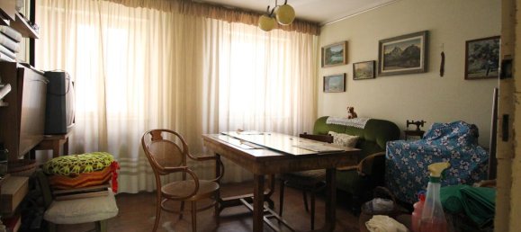 Casa de 3 dormitorios en Udine, Italy No. 329397 2