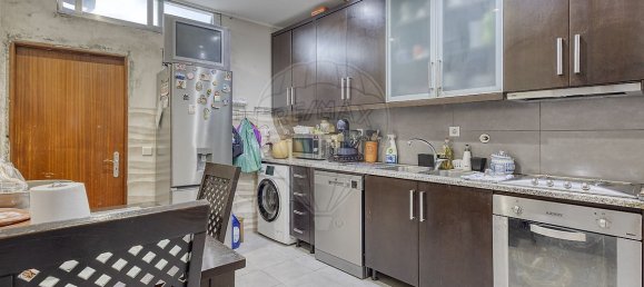 Casa de 2 dormitorios en Fanzeres, Portugal No. 24152 9