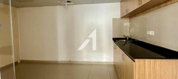 Oficina en Dubai, UAE 179.6 m² No. 107409 11