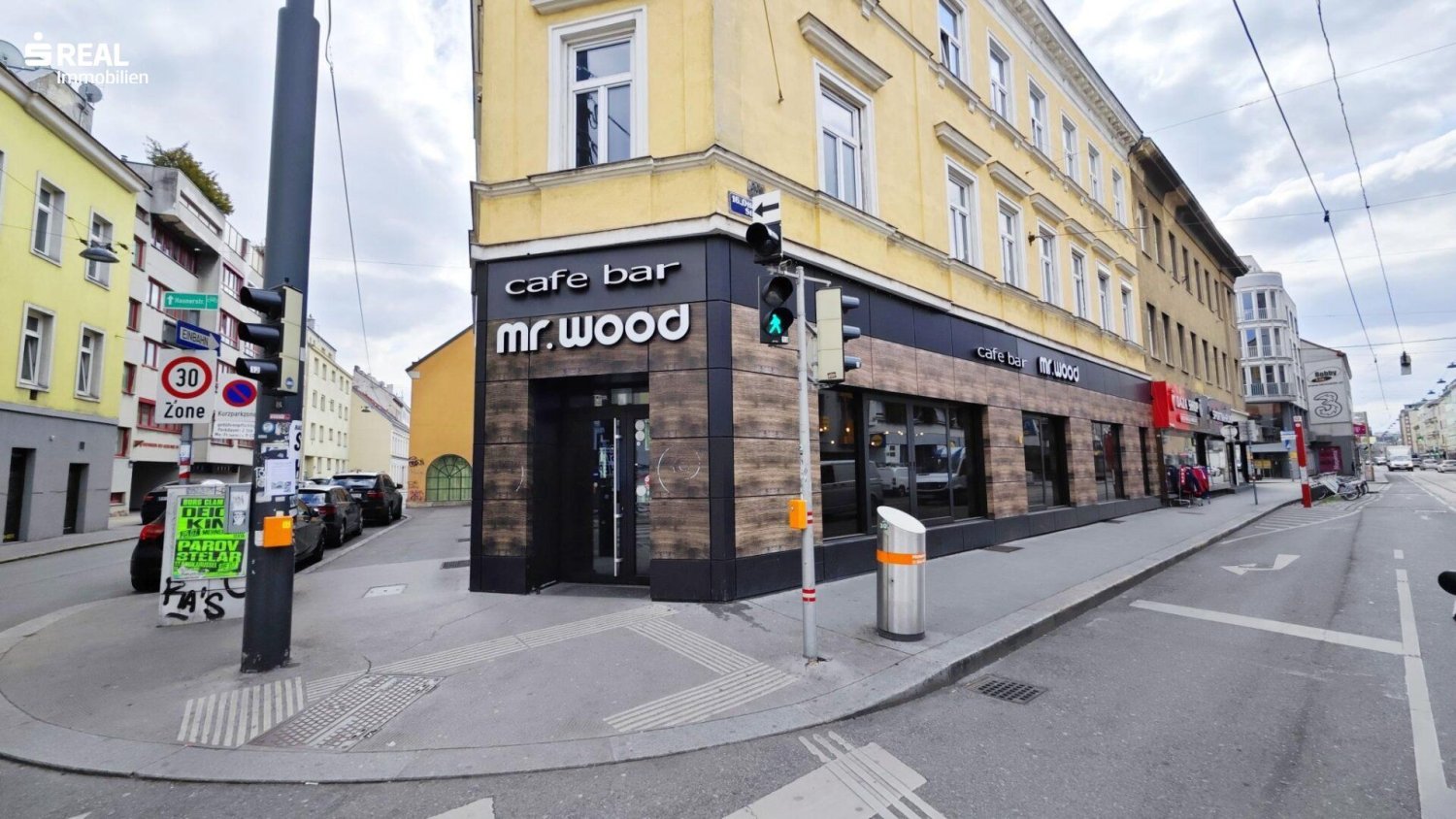 Propiedad comercial en Ottakring, Austria 248 m² No. 136734