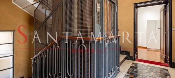 2 bedrooms Apartment in Milan, Italy No. 243635 14