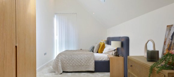 4 bedrooms House in Maidenhead, United Kingdom No. 13272 14