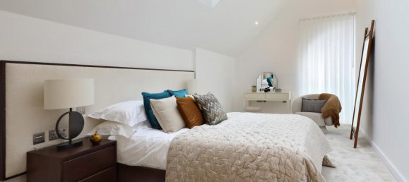 4 bedrooms House in Maidenhead, United Kingdom No. 13272 15