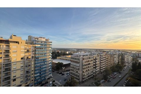 Apartamento T4 em Faro, Portugal N.º 150111