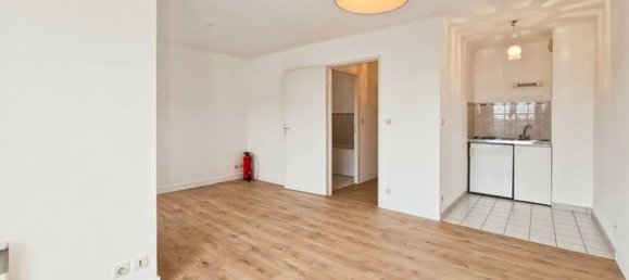 Estudio en Arras, France No. 313131 2