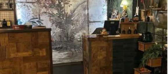 200m² Commercial property in Maranello, Italy No. 319400 7