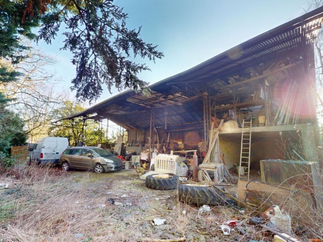  Land in Nemours, France No. 193755