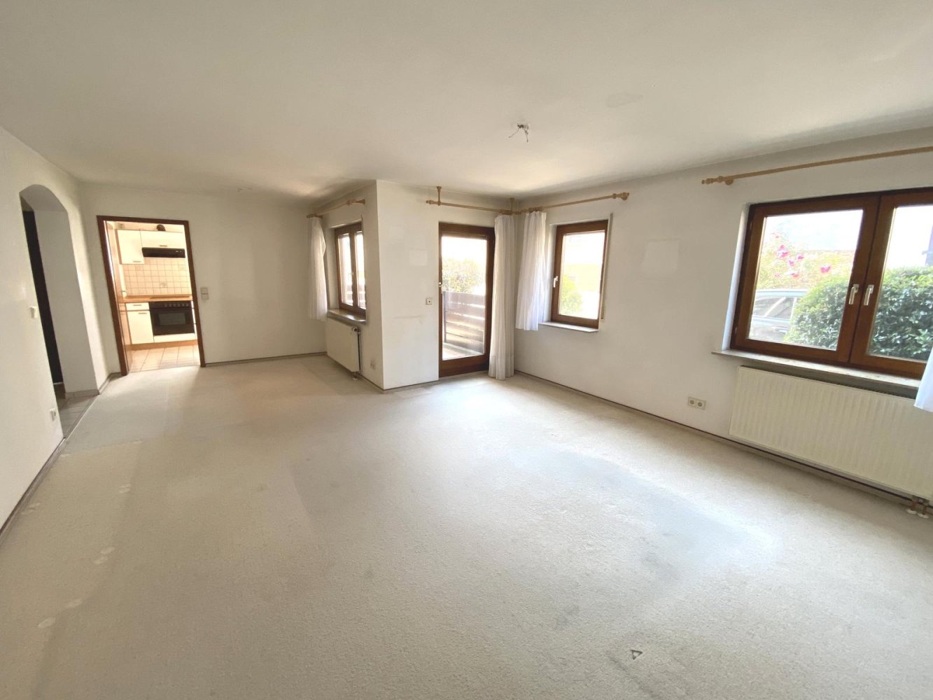 3غرفة شقة في Esslingen, Germany رقم 329930