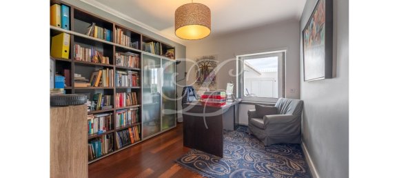 6 bedrooms Villa in Cascais, Portugal No. 109544 20