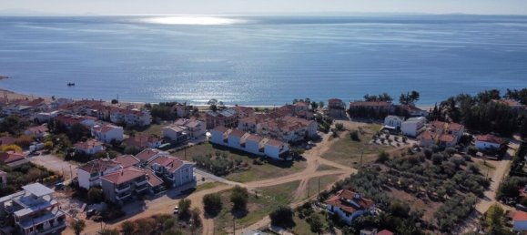 Отель, гостиница 768м² в Полийирос, Греция № 54702 5