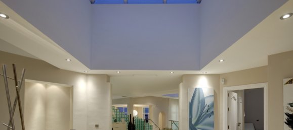 5 bedrooms Villa in La Quinta, Spain No. 4807 10