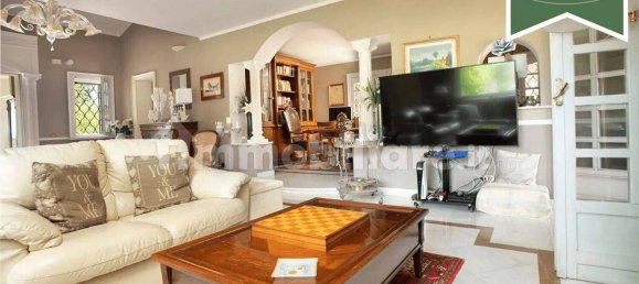 7 bedrooms Villa in Rome, Italy No. 60030 23