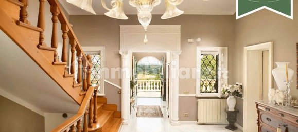 7 bedrooms Villa in Rome, Italy No. 60030 18