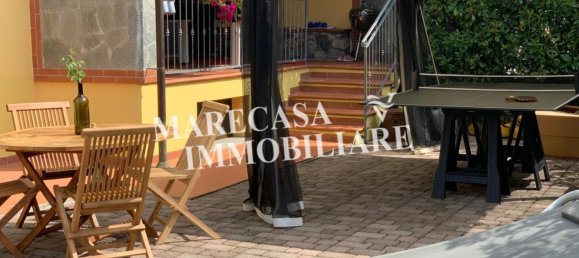 4 bedrooms House in Castelnuovo Magra, Italy No. 94417 10