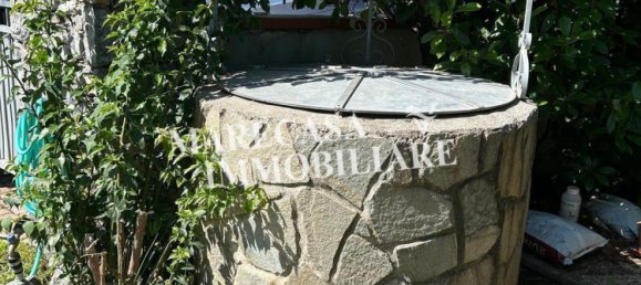 4 bedrooms House in Castelnuovo Magra, Italy No. 94417 6