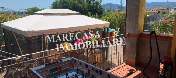 4 bedrooms House in Castelnuovo Magra, Italy No. 94417 9