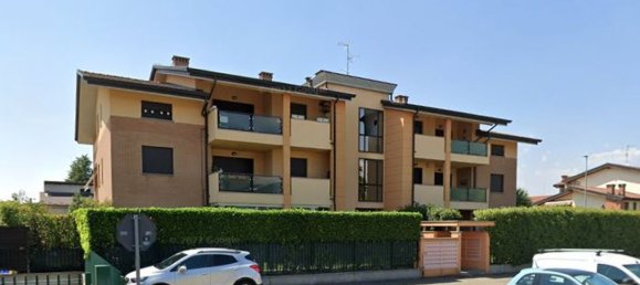 3غرفة شقة في Caronno Pertusella, Italy رقم 1636 8