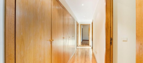 4 chambres Appartement à Porto, Portugal No. 144605 15