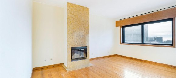 4 chambres Appartement à Porto, Portugal No. 144605 7