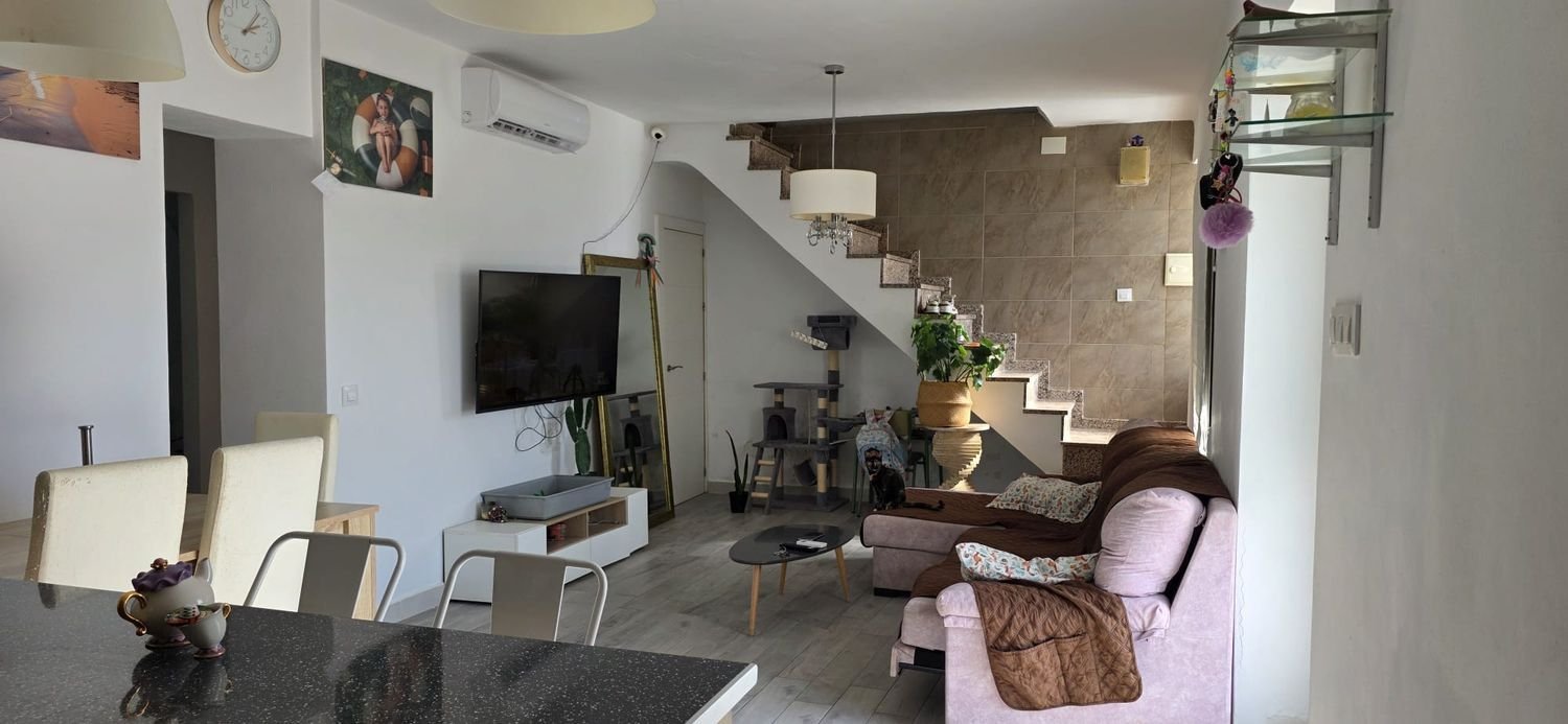 5 bedrooms House in Aguilas, Spain No. 155124