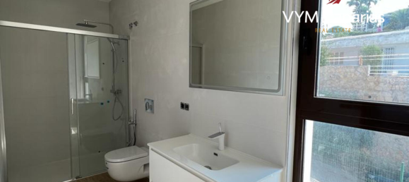 4 bedrooms Villa in Rincon De Loix, Spain No. 9715 6