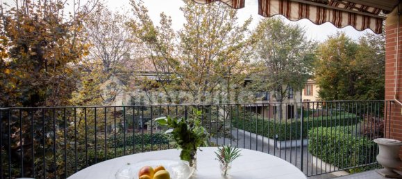 2 غرف نوم شقة في Monza, Italy رقم 259320 24