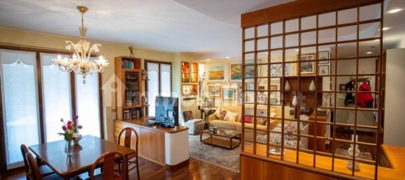 2 غرف نوم شقة في Monza, Italy رقم 259320 7