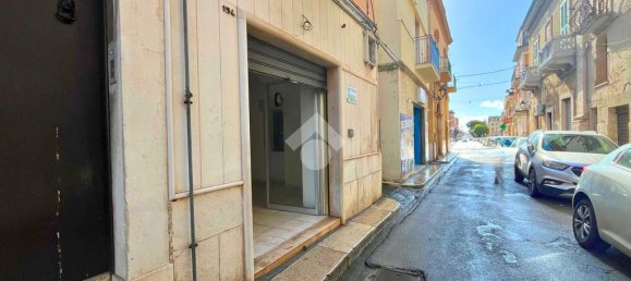 1-salle Entrepôt à San Severo, Italy No. 81693 19