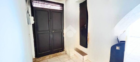 1-salle Entrepôt à San Severo, Italy No. 81693 11