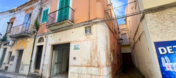 1-salle Entrepôt à San Severo, Italy No. 81693 22