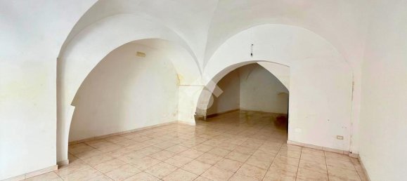 1-salle Entrepôt à San Severo, Italy No. 81693 3