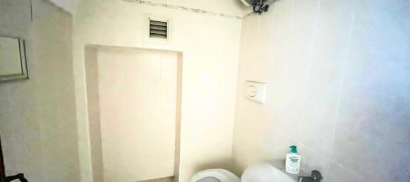 1-salle Entrepôt à San Severo, Italy No. 81693 15