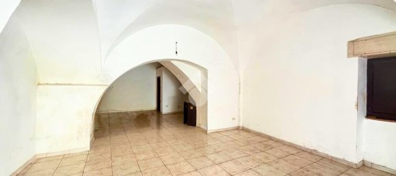 1-salle Entrepôt à San Severo, Italy No. 81693 18