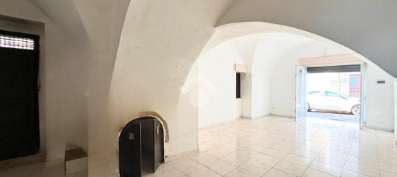 1-salle Entrepôt à San Severo, Italy No. 81693 8